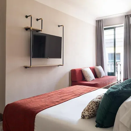 Hotel The Honest & Seville
