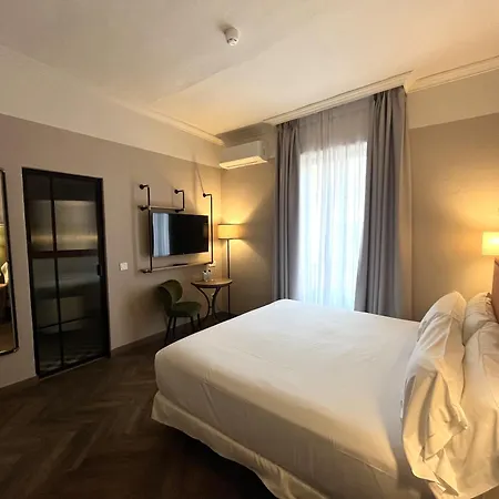 Hotel The Honest & Seville