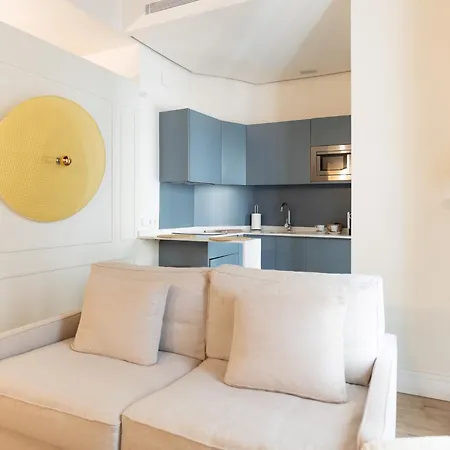 Honest Hotel 3*