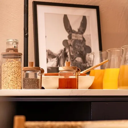 Honest Hotel 3*
